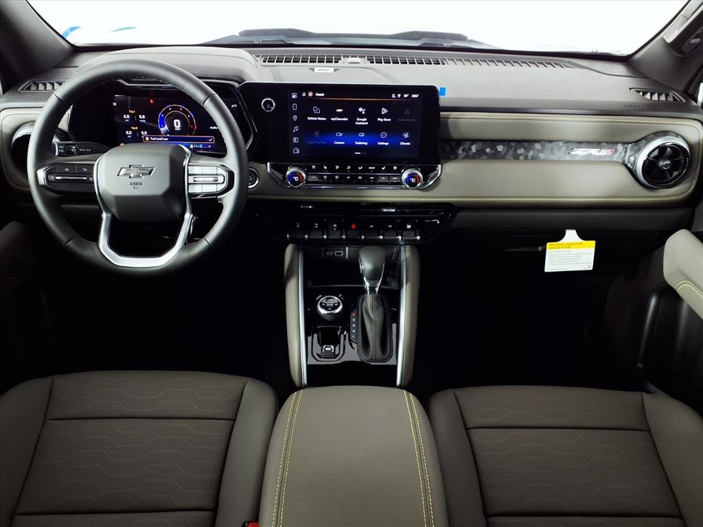 2026 Chevrolet Colorado ZR2 photo 2