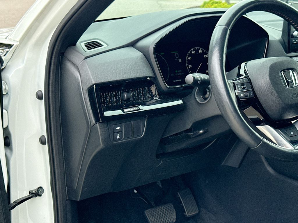 2024 Honda CR-V Hybrid Sport Touring photo 17