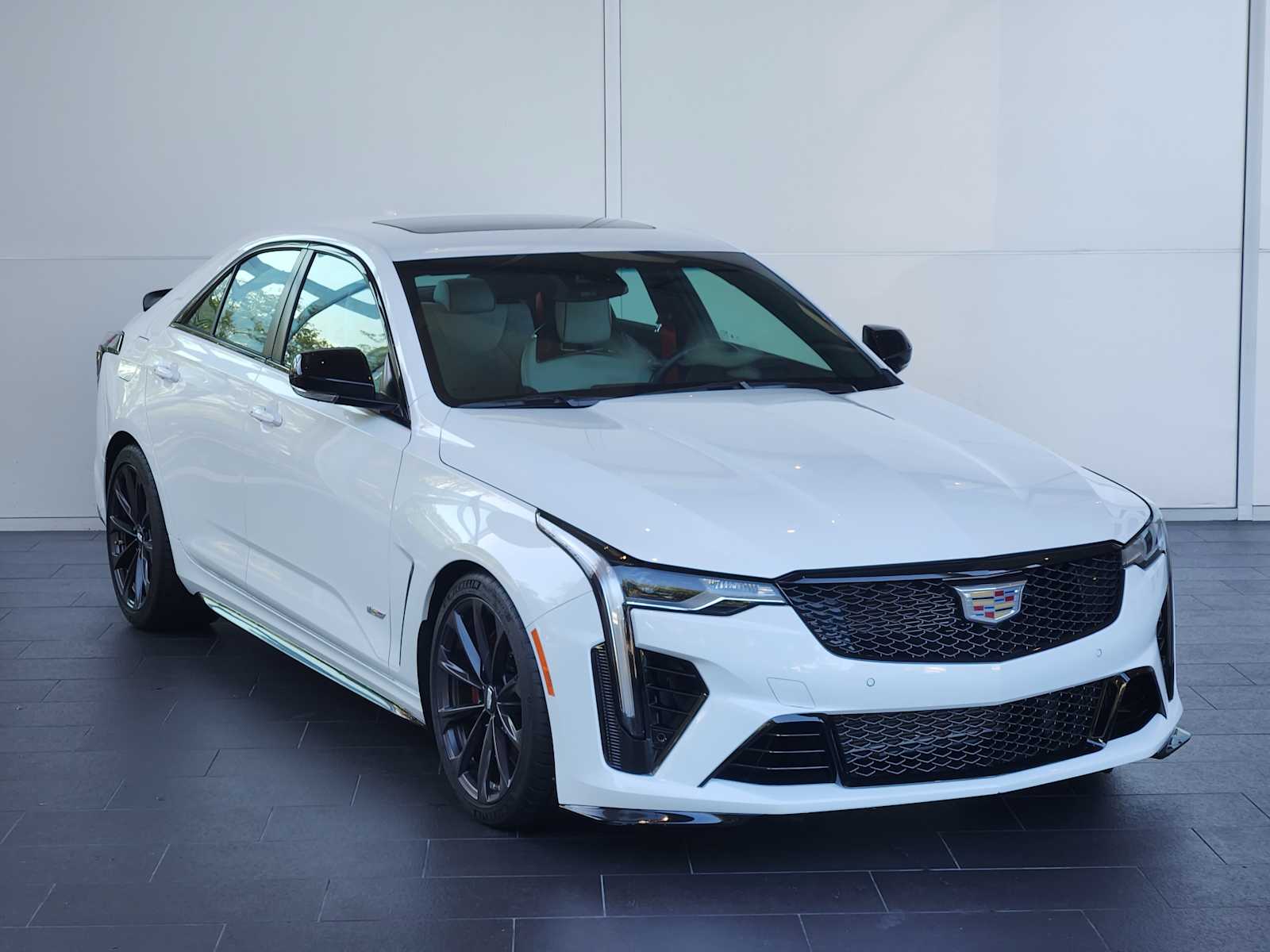 2022 Cadillac CT4 photo 3