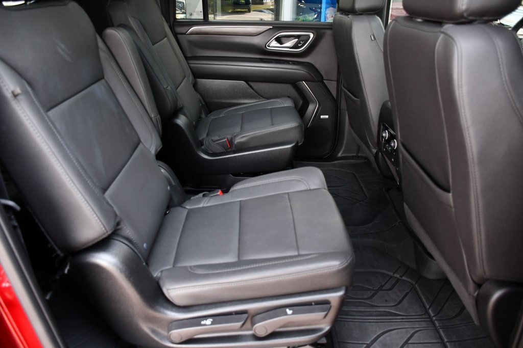 2023 Chevrolet Suburban Z71 photo 29