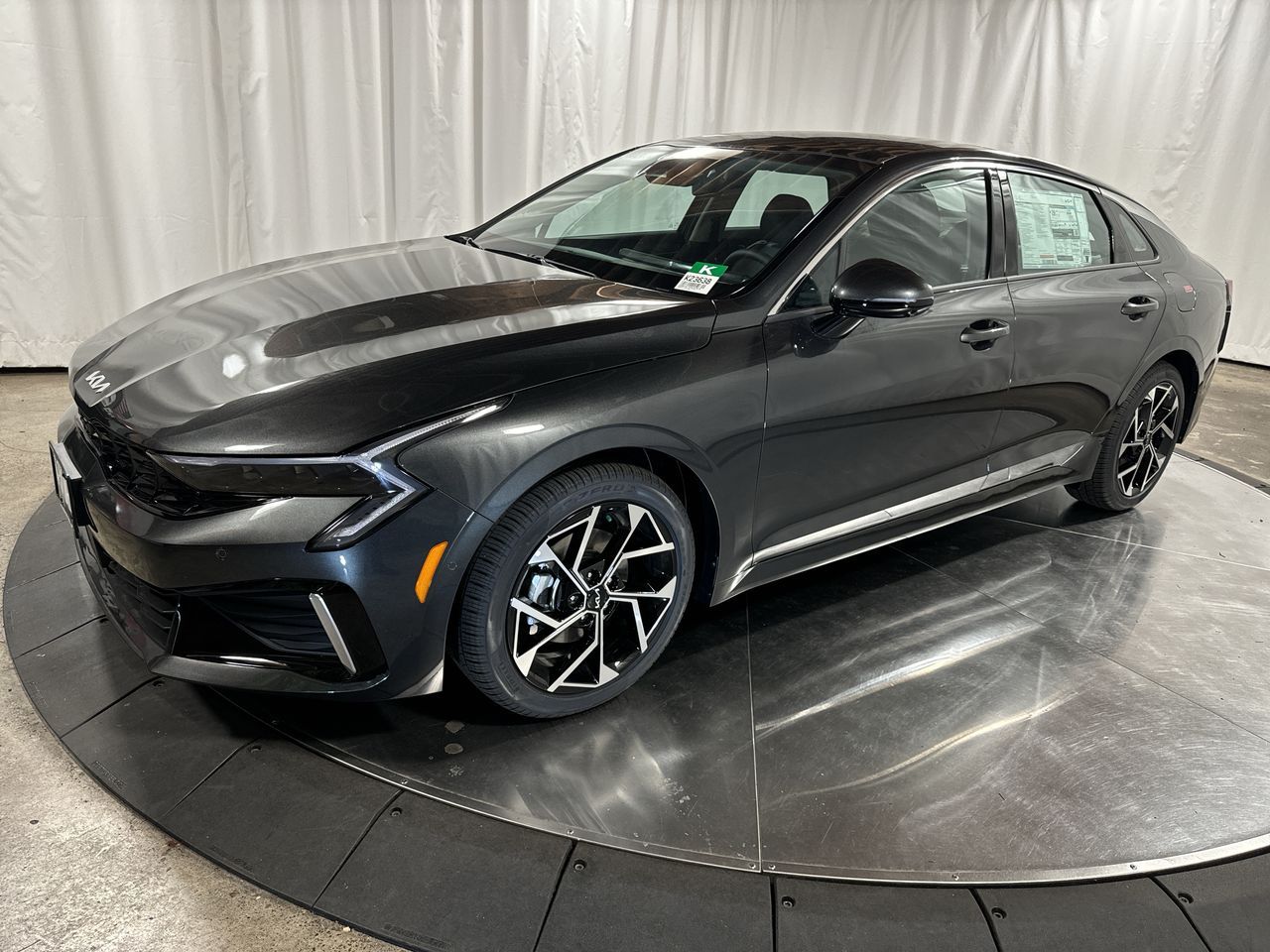 2025 Kia K5 EX's photo