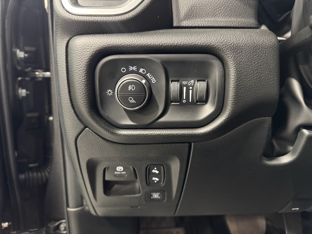 2025 Ram 1500 Big Horn photo 22