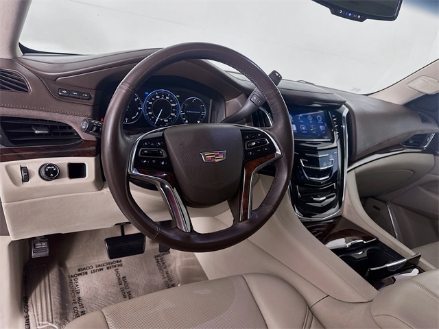 2015 Cadillac Escalade ESV Luxury photo 9