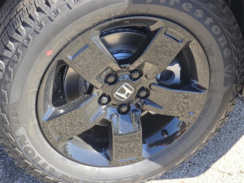 2025 Honda Ridgeline Black Edition photo 10