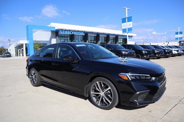 2024 Honda Civic Touring's photo