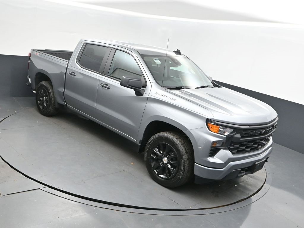 2026 Chevrolet Silverado 1500 Custom's photo