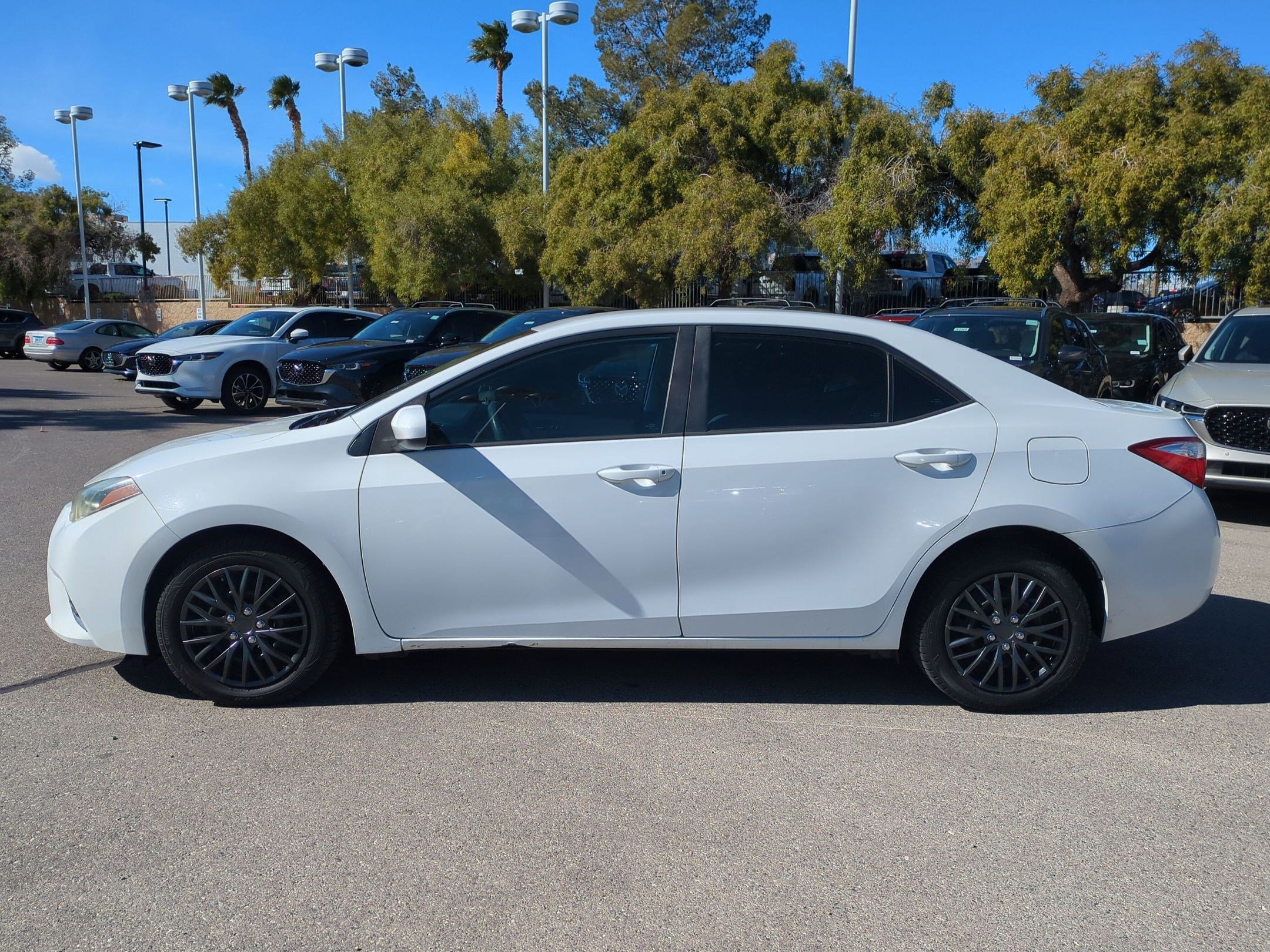 Used 2015 Toyota Corolla LE with VIN 2T1BURHE9FC374915 for sale in Las Vegas, NV