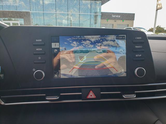 2025 Hyundai Elantra SE photo 15