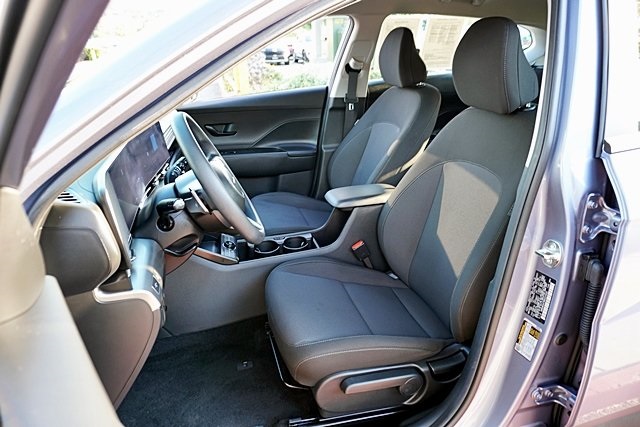 Used 2024 Blue Hyundai SE image 15