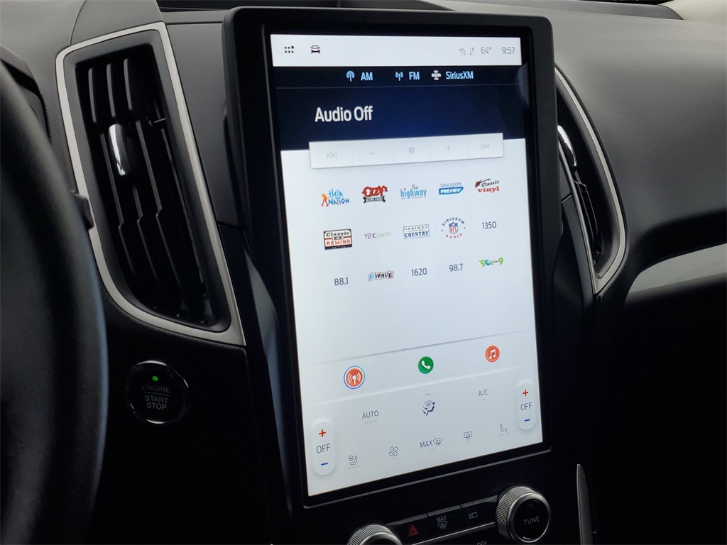 2024 Ford Edge SEL photo 10