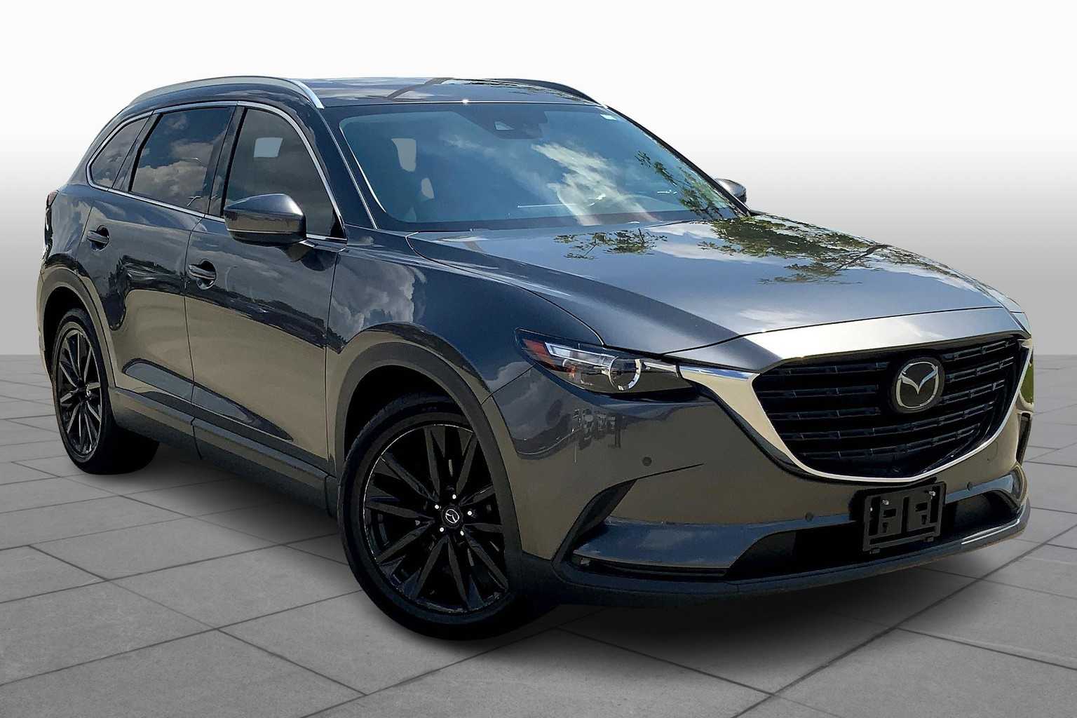 2022 Mazda CX-9 Touring photo 2