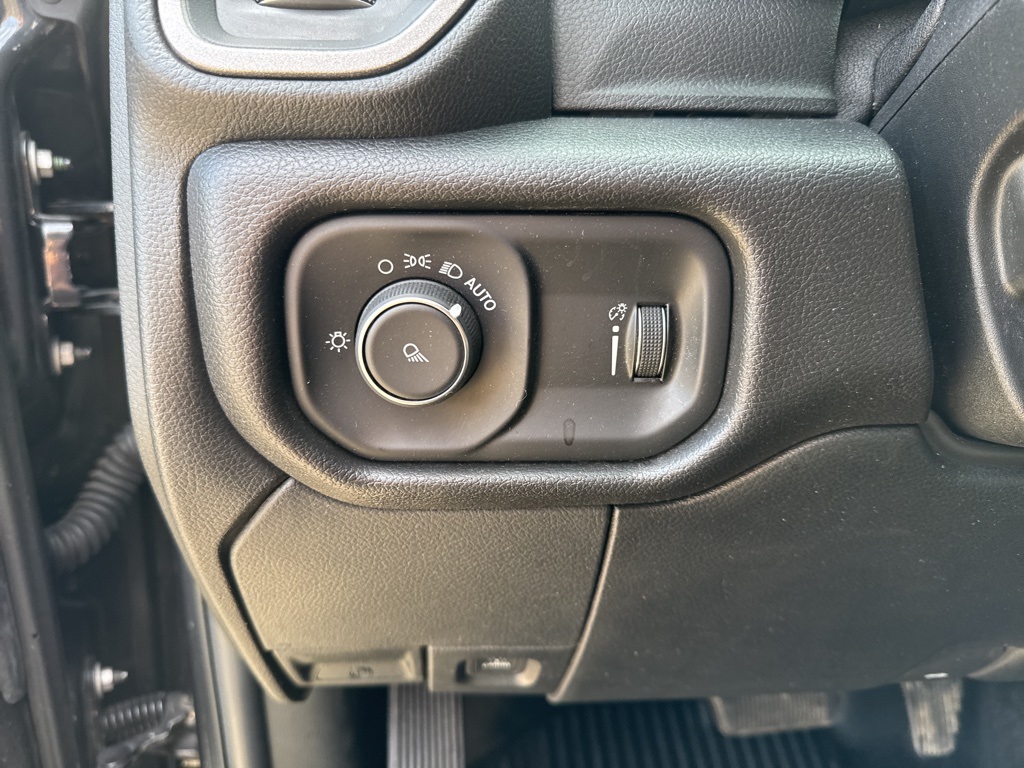 2022 Ram 2500 Tradesman photo 11