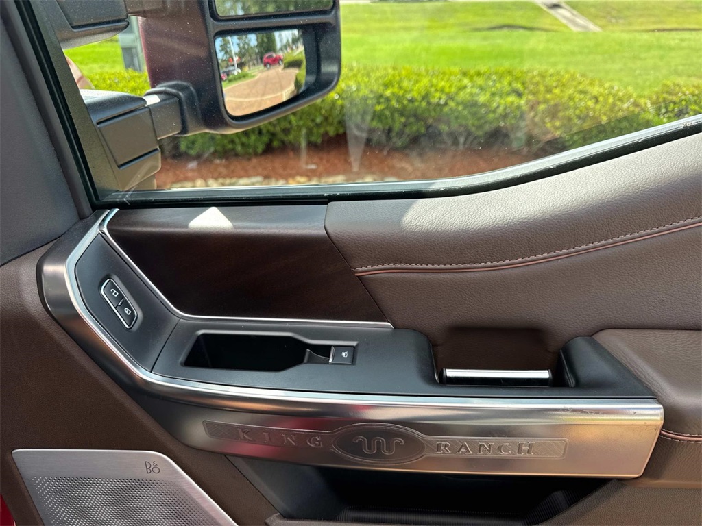 2024 Ford F-350 King Ranch photo 13
