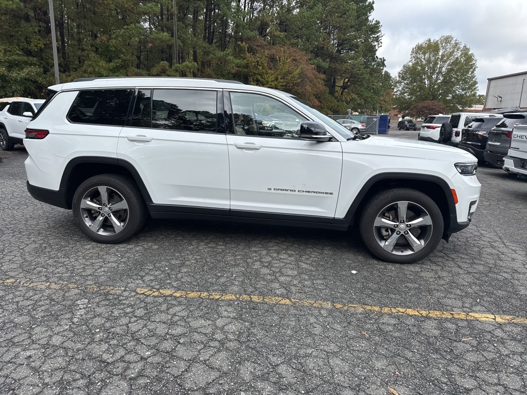 2022 Jeep Grand Cherokee Limited photo 4