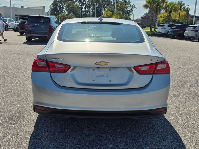 2018 Chevrolet Malibu 1LT photo 3