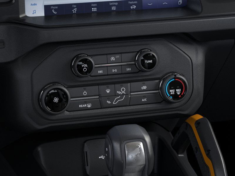 2024 Ford Bronco Badlands photo 14