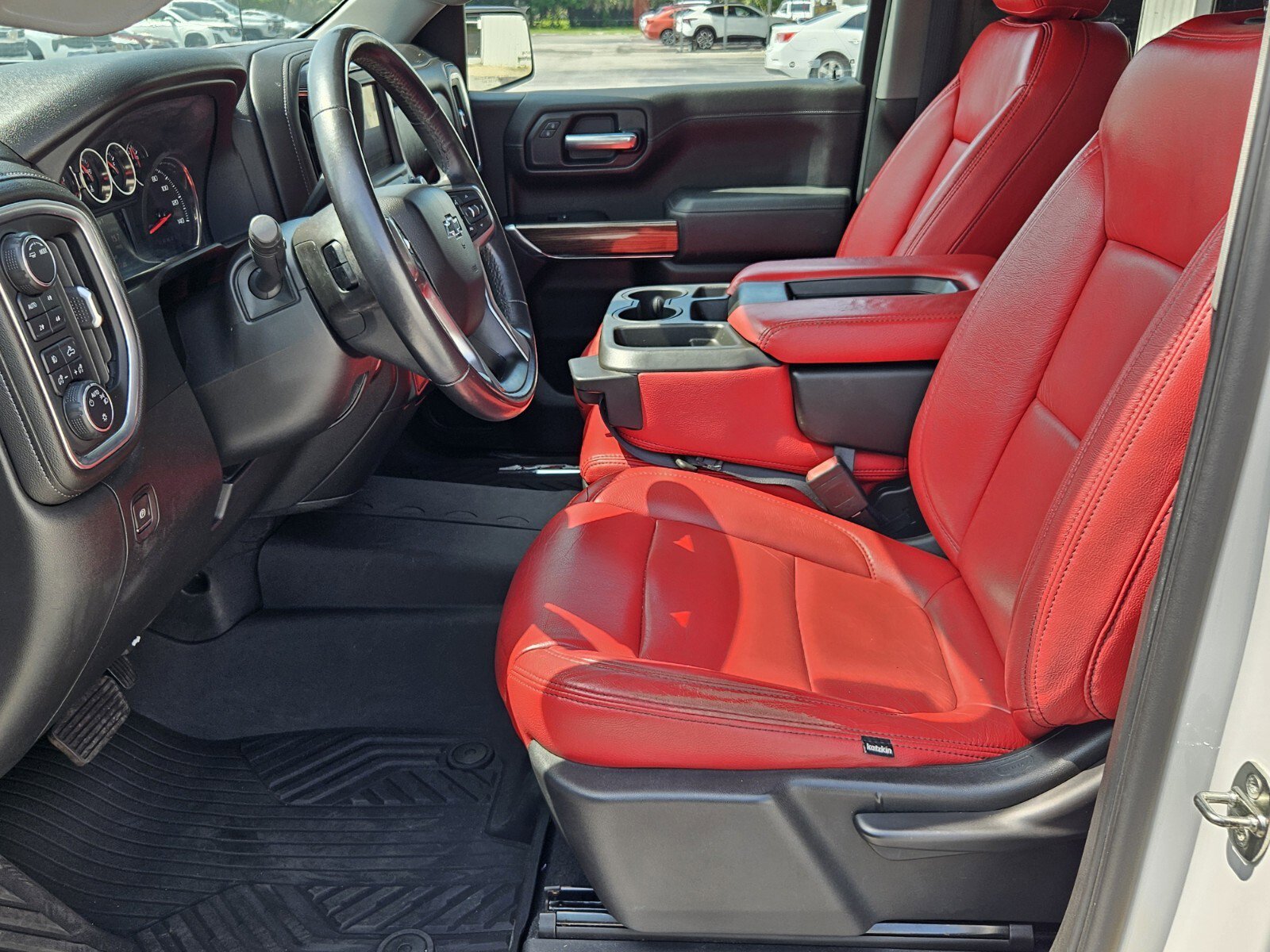 2020 Chevrolet Silverado 1500 LT Trail Boss photo 3