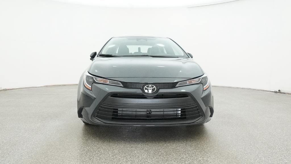 2025 Toyota Corolla LE photo 2