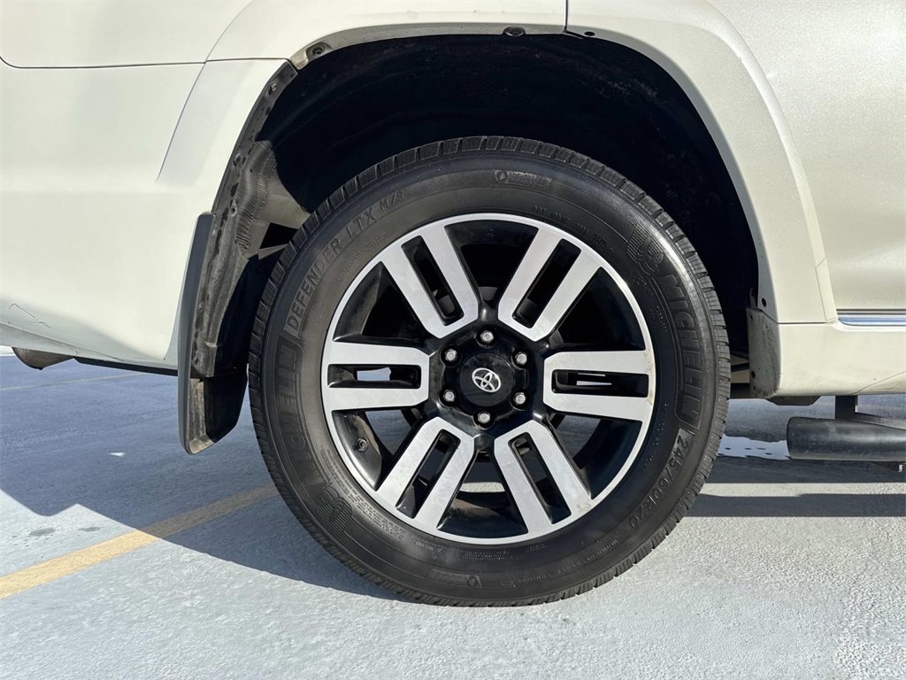 2019 Toyota 4Runner Limited photo 8