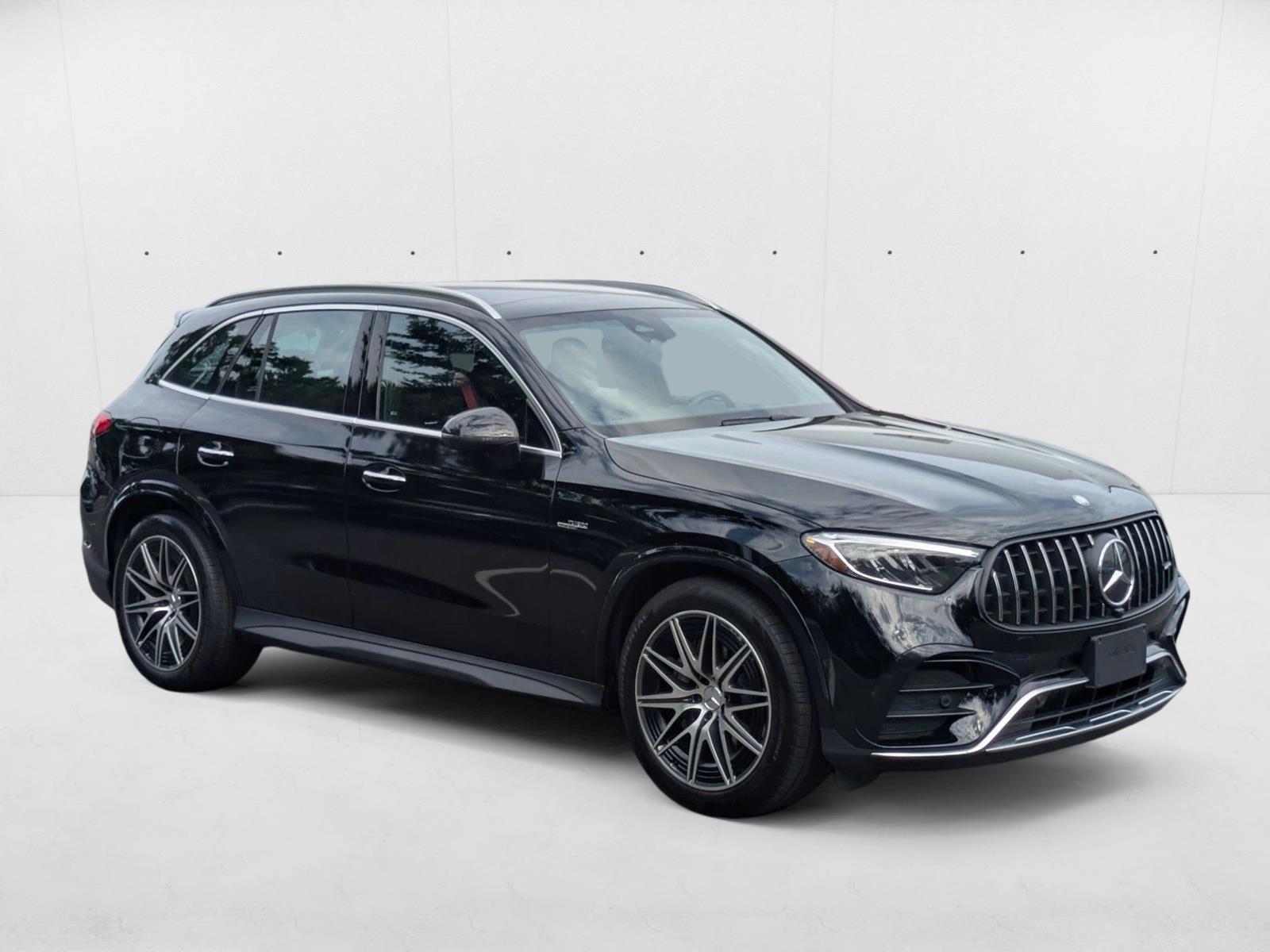 2025 Mercedes Benz GLC AMG 43 4MATIC photo 2