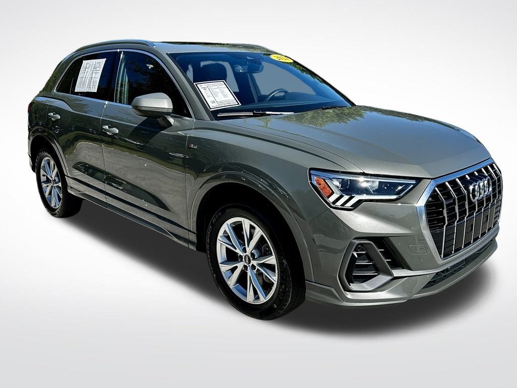 2024 Audi Q3 Premium S line photo 2