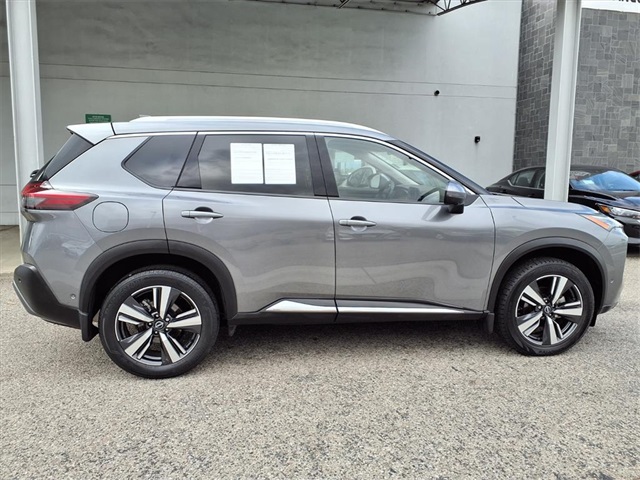 2023 Nissan Rogue SL photo 22