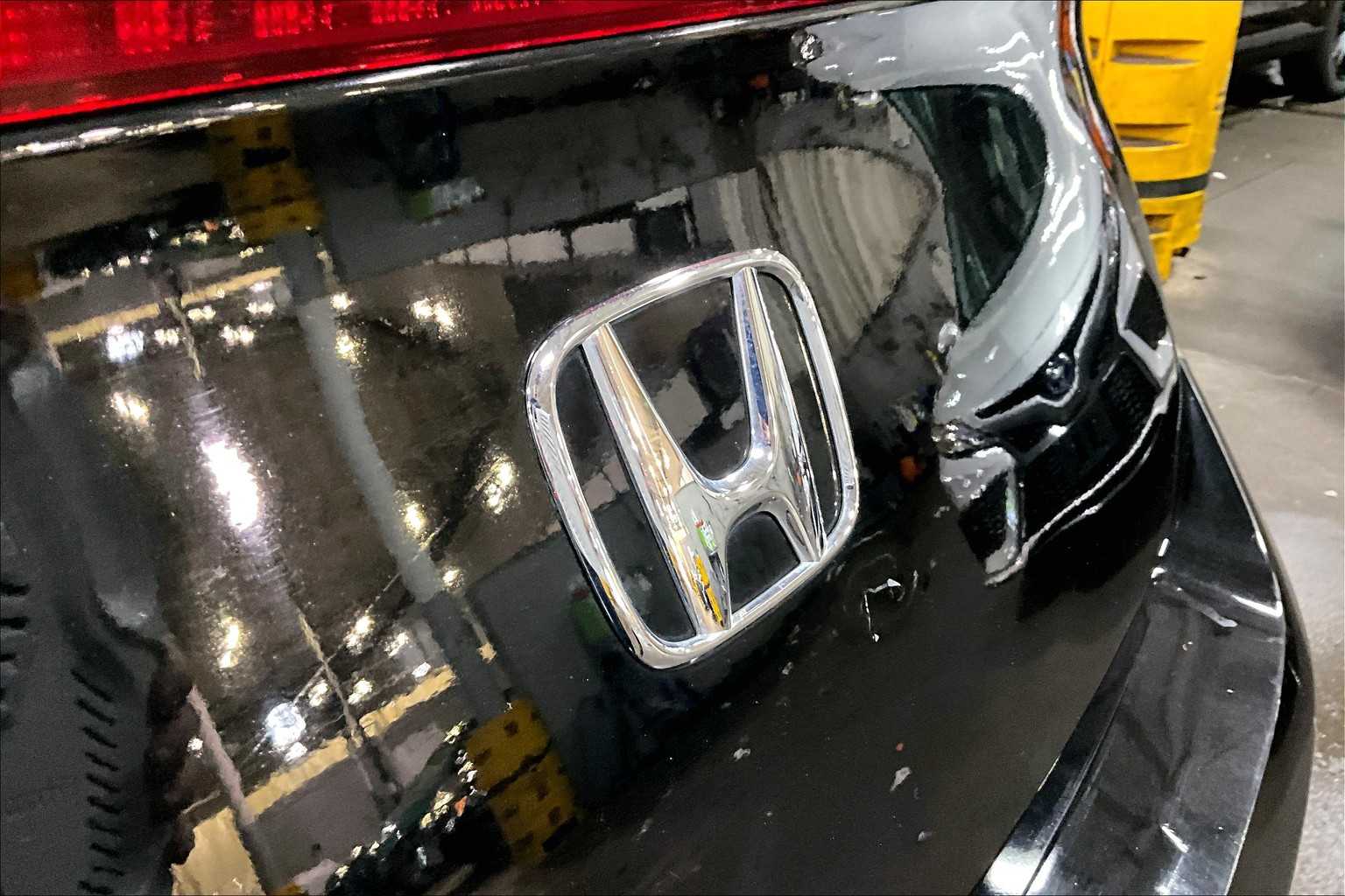 2015 Honda Accord EX-L photo 29