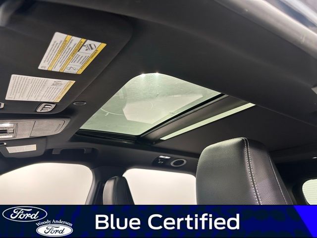 2020 Ford Explorer ST photo 18