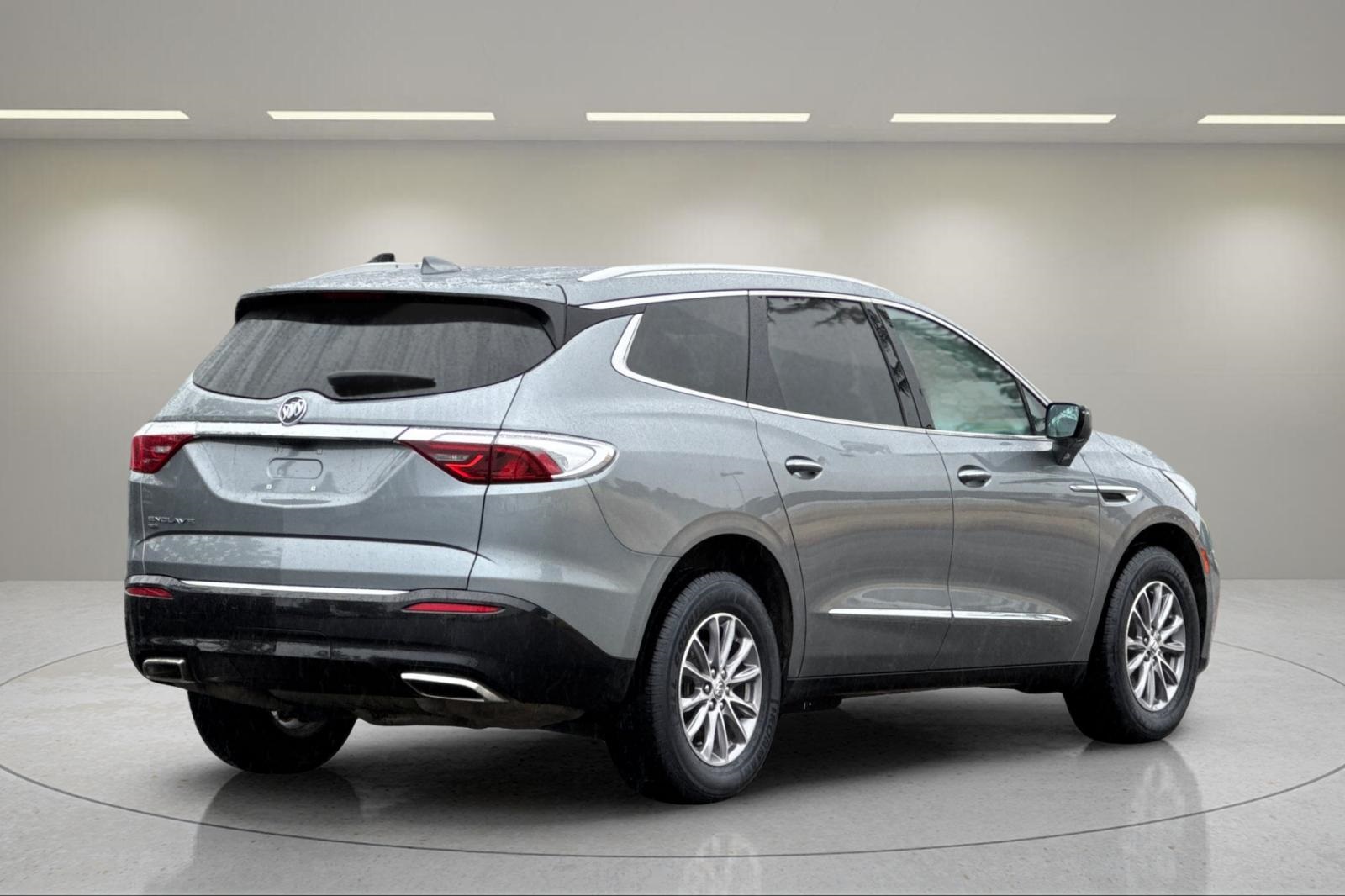 2024 Buick Enclave Premium photo 3