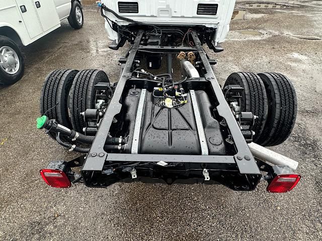 2024 Ford F-450 XL photo 6