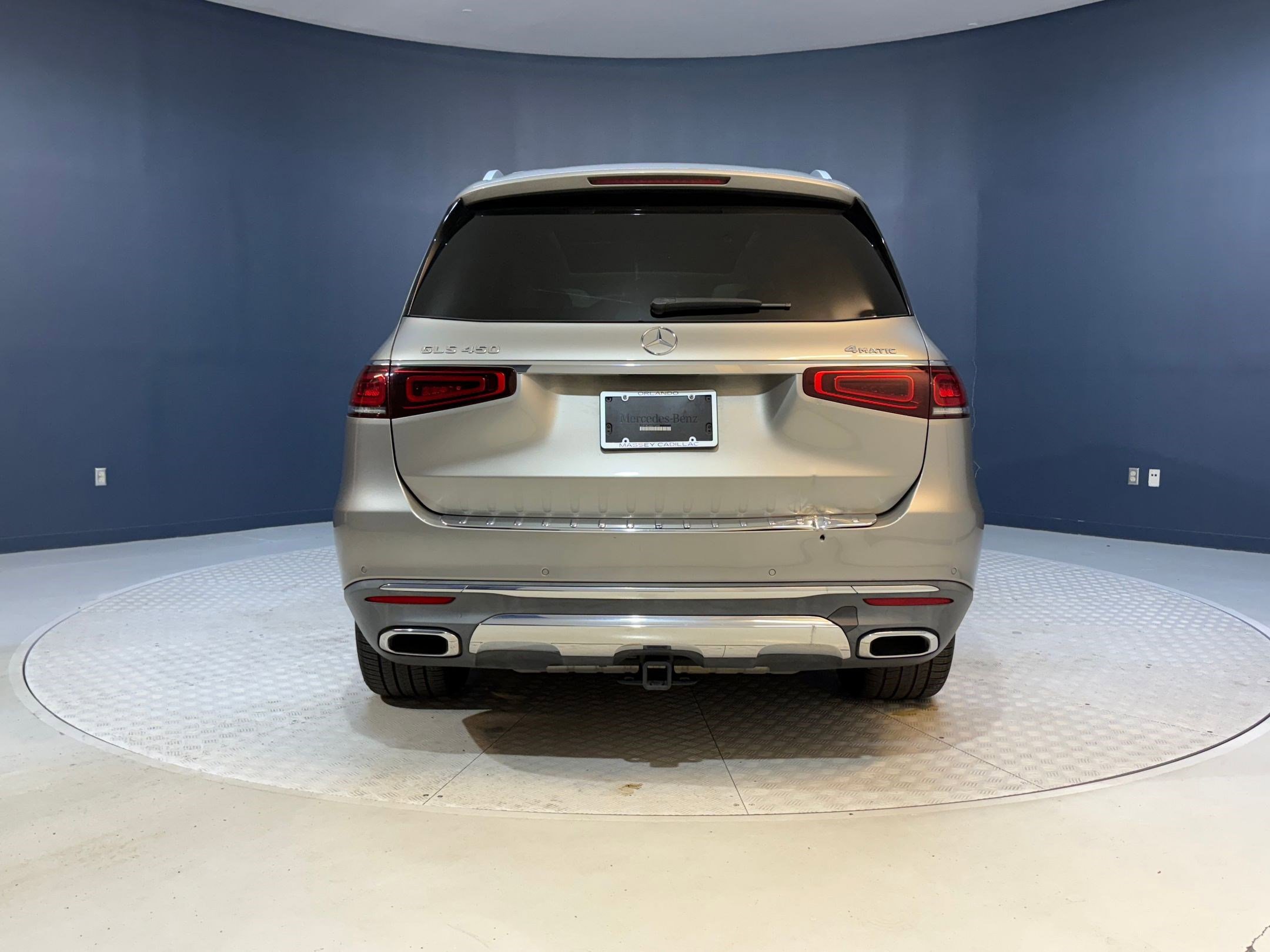 2021 Mercedes Benz GLS 450 photo 4