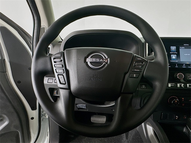 2025 Nissan Frontier SV photo 8