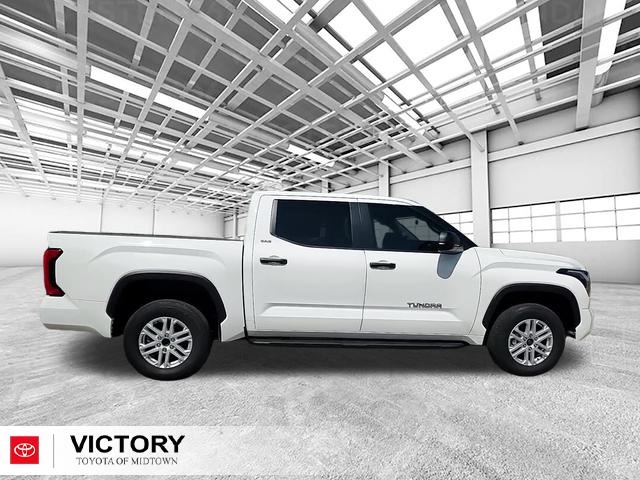 2024 Toyota Tundra SR5 photo 2