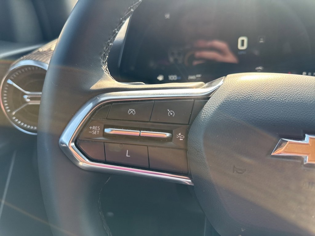 2025 Chevrolet Equinox LT photo 24