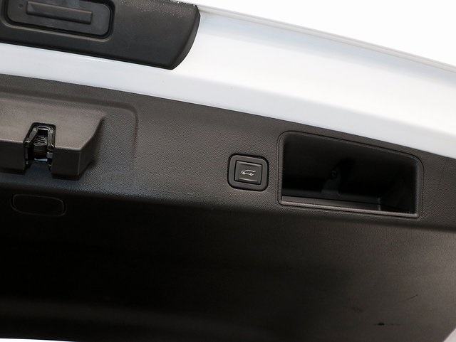 2023 Gmc Terrain SLE photo 27