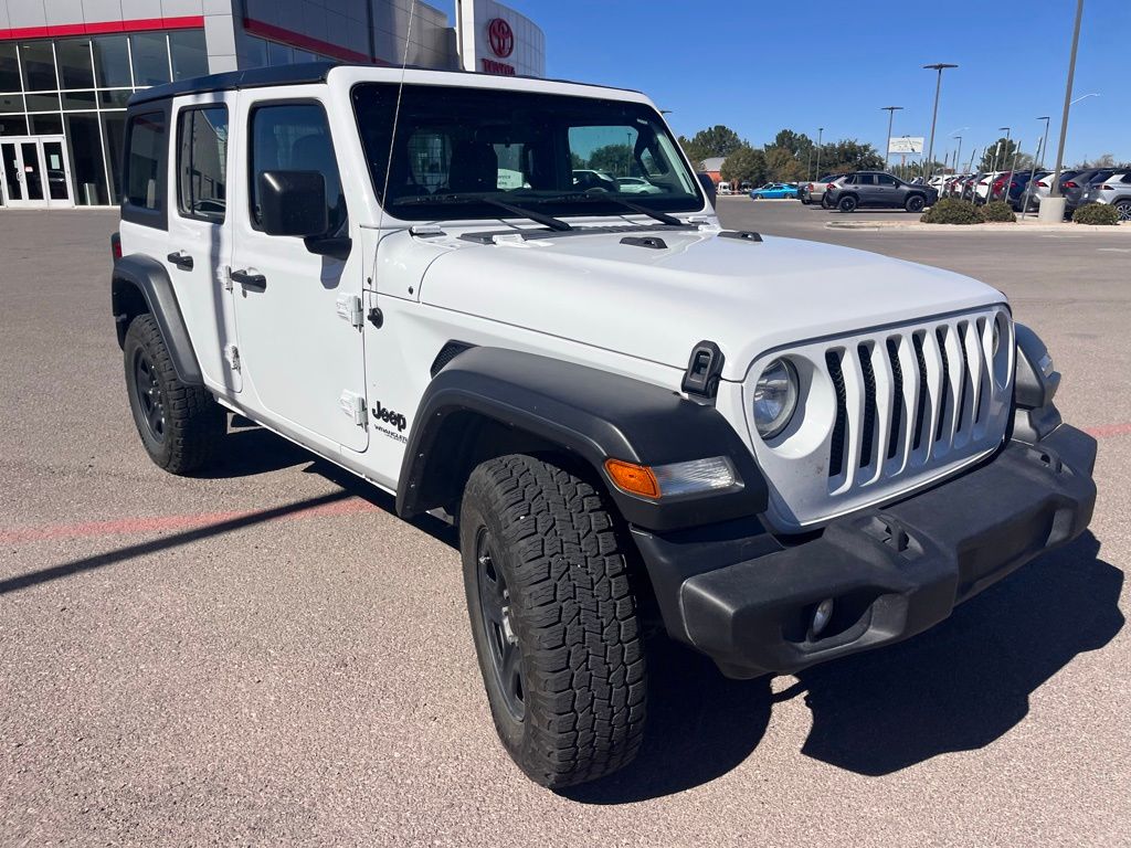 2022 Jeep Wrangler Unlimited Sport photo 3