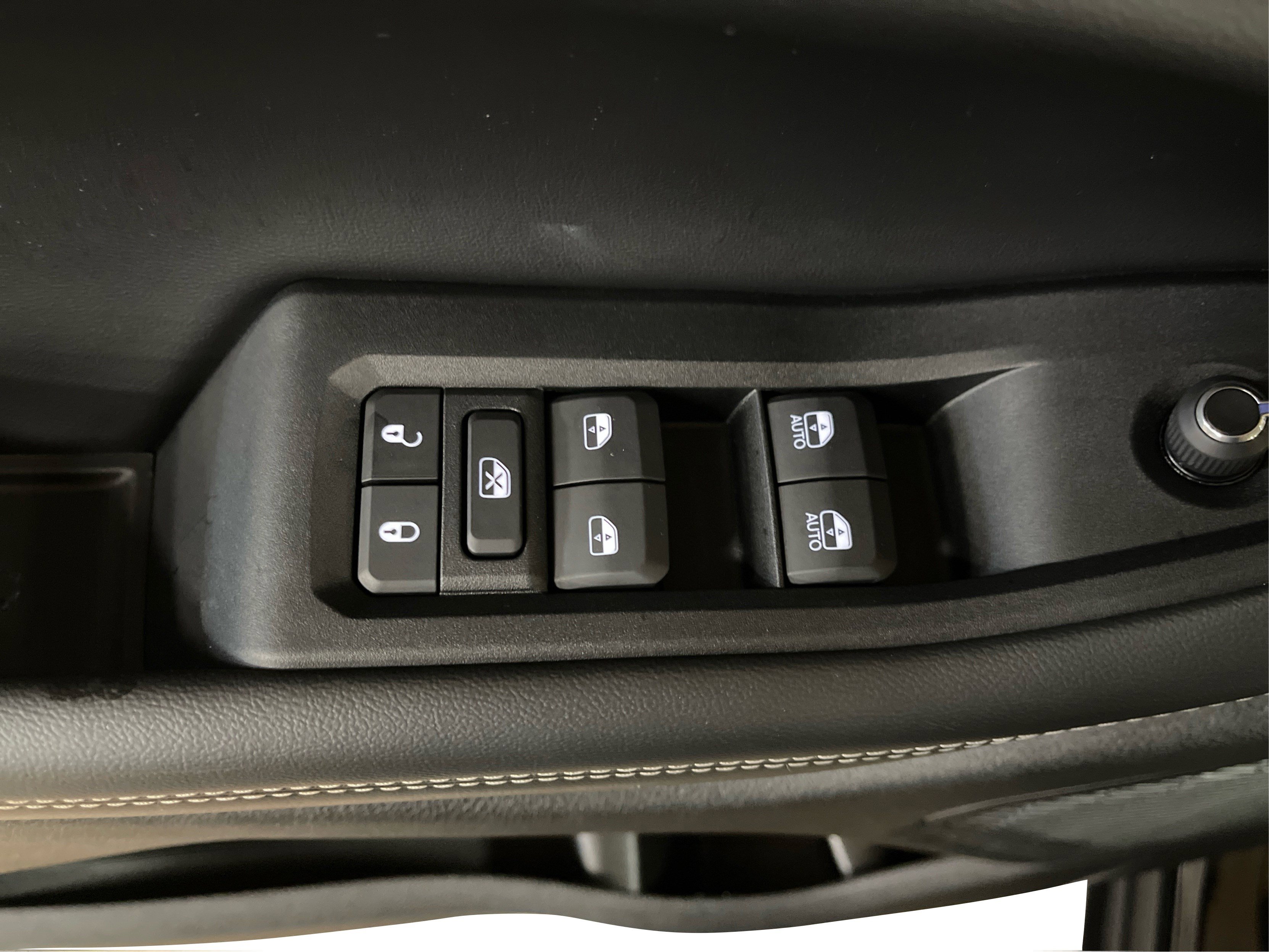 2023 Jeep Grand Cherokee Altitude photo 18