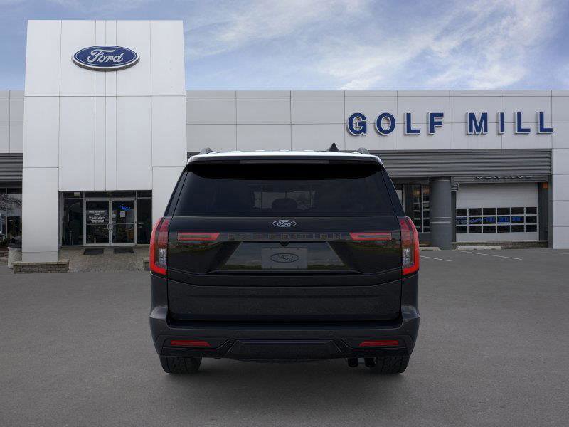 2025 Ford Expedition photo 4