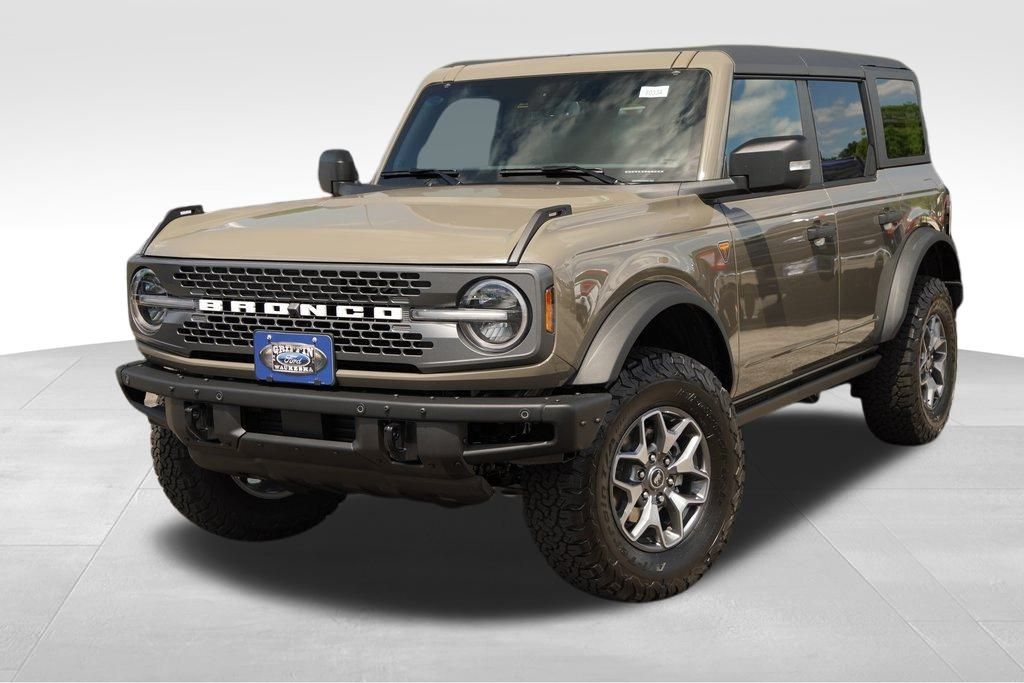 2025 Ford Bronco Badlands photo 3
