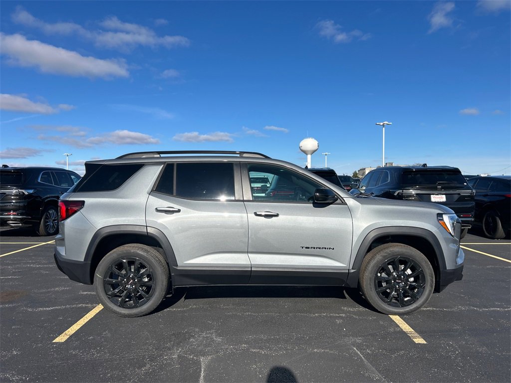 2026 GMC TERRAIN - Image 8