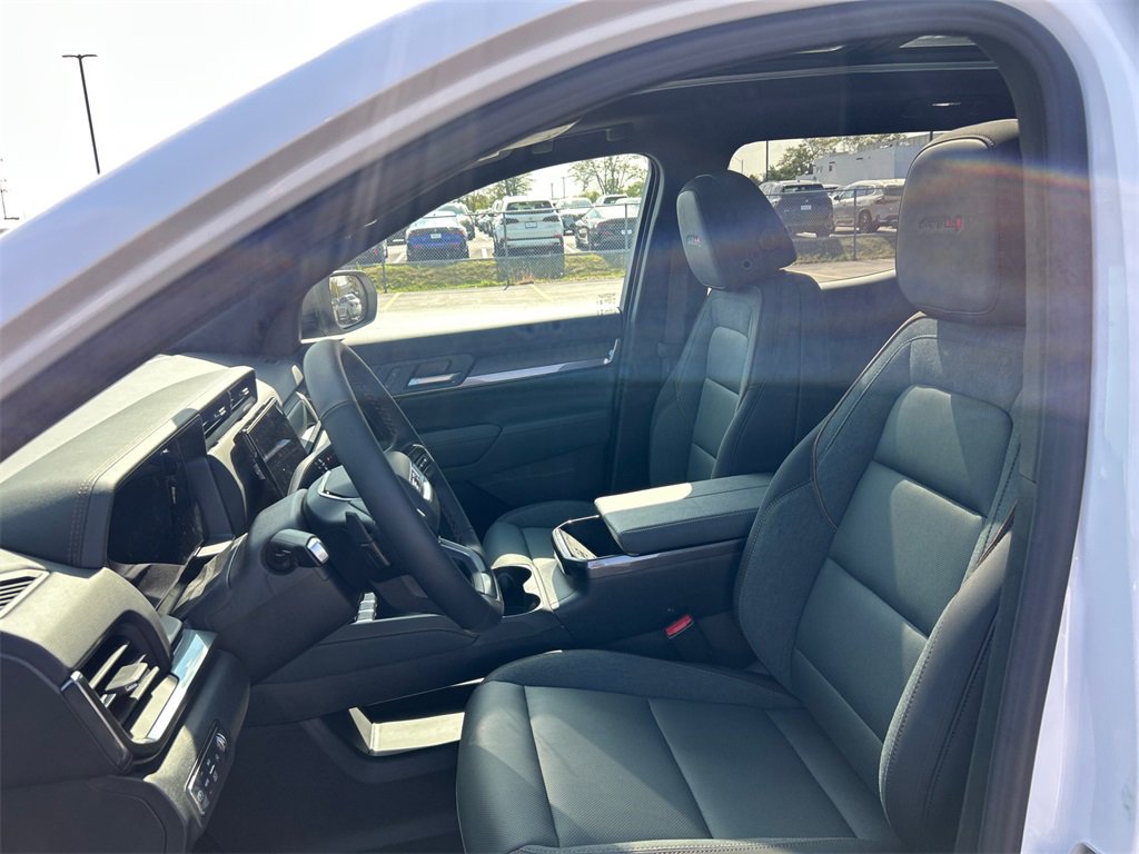 2026 GMC TERRAIN - Image 14