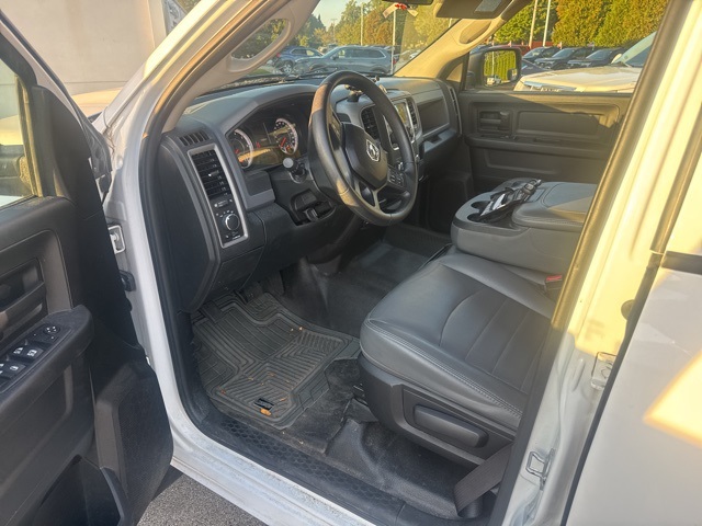 2016 Ram 1500 Tradesman photo 3