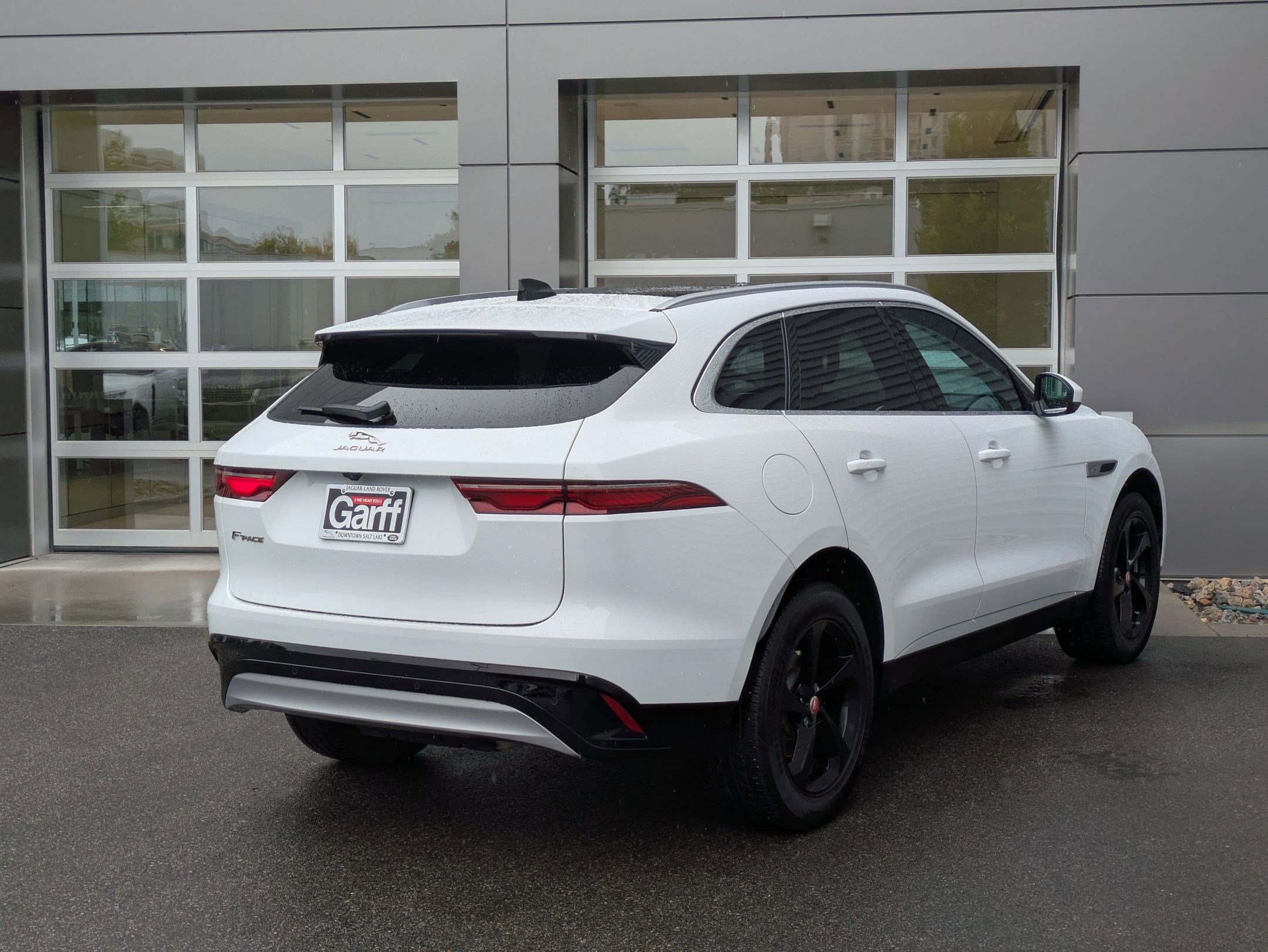 2023 Jaguar F-PACE P250 S photo 5