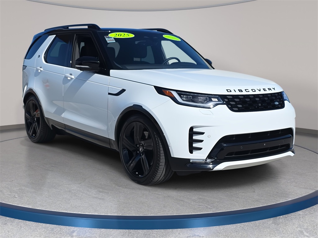 2025 Land Rover Discovery SE photo 2