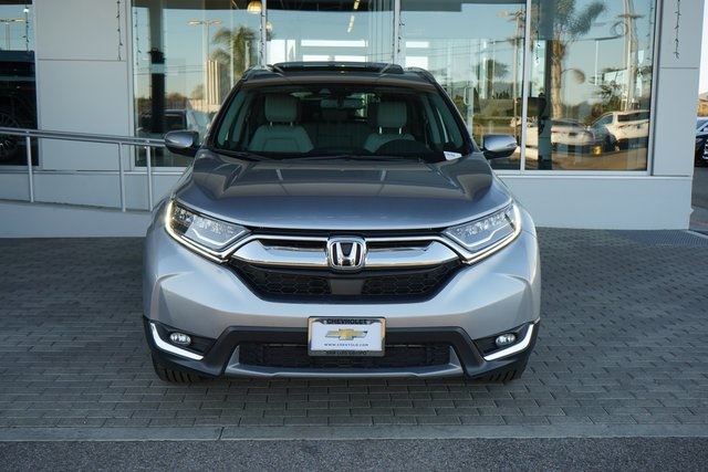 2017 Honda CR-V Touring photo 2