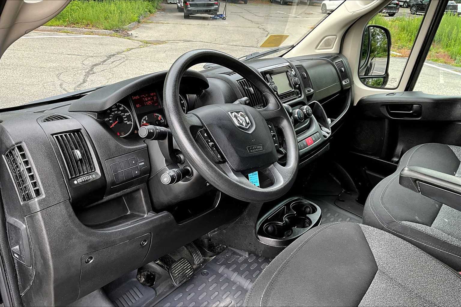 2021 Ram ProMaster 2500 photo 17