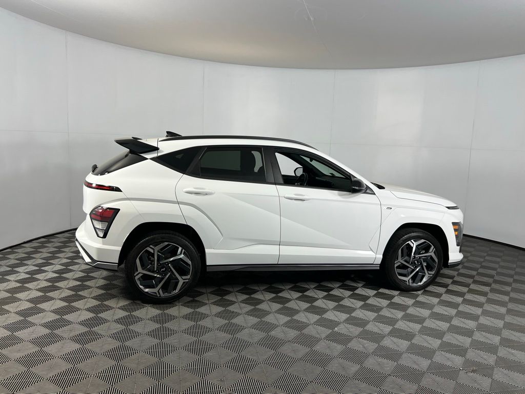 2024 Hyundai Kona N Line photo 4