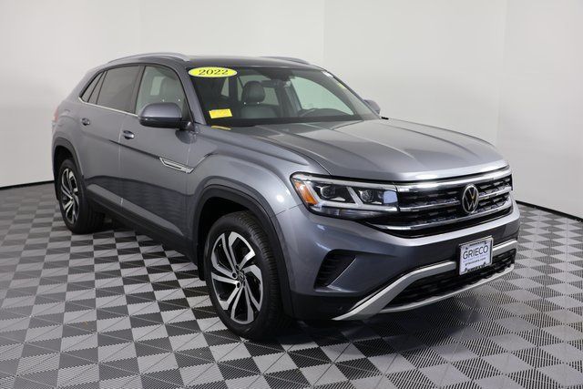 2022 Volkswagen Atlas Cross Sport SE w/Tech