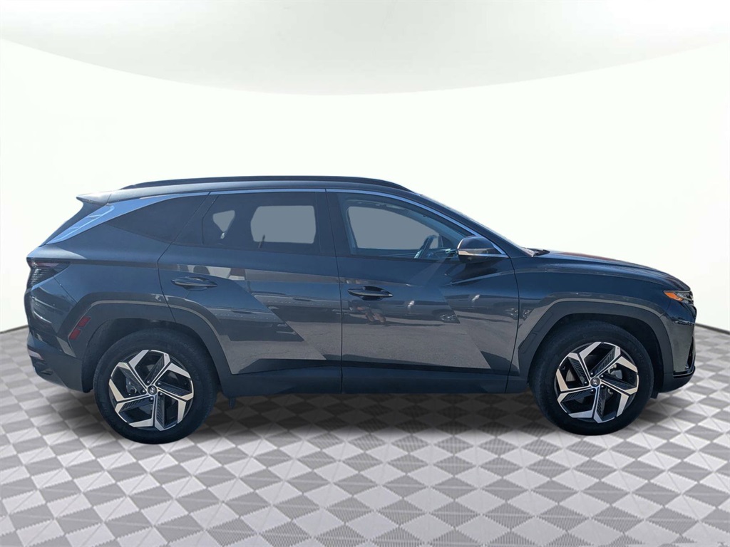 2024 Hyundai Tucson Limited photo 2