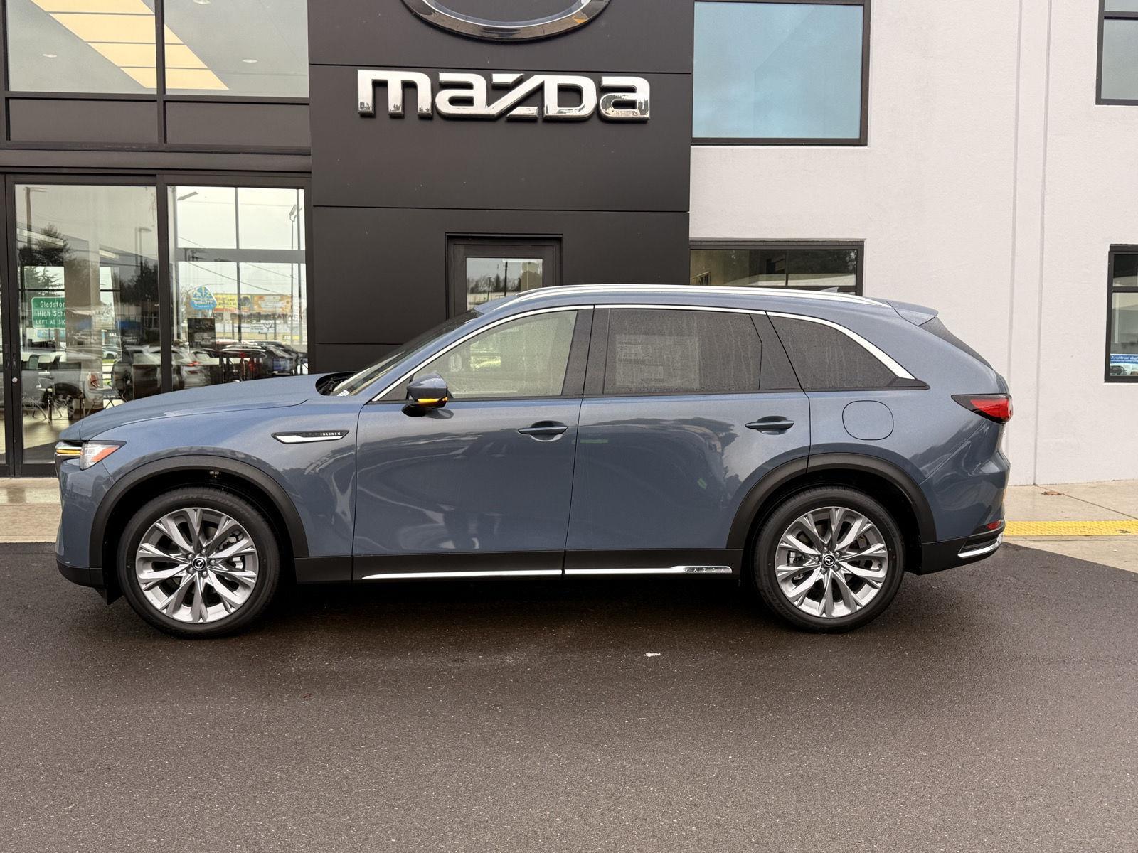 2026 Mazda CX-90 Premium Plus Package's photo